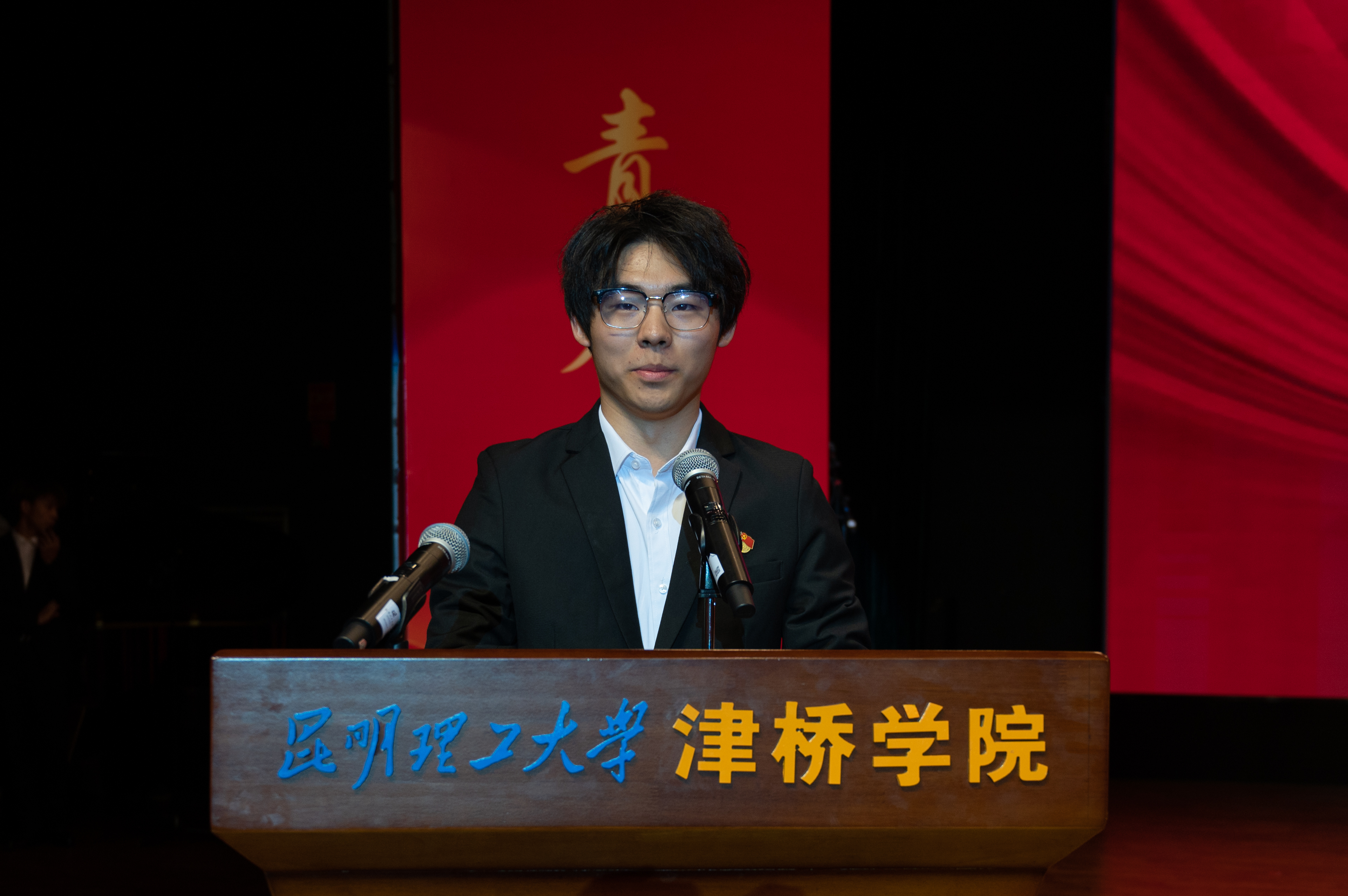图片八
