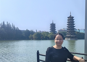 余章蓉